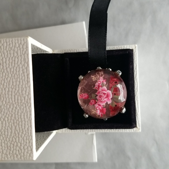 Huge Adjustable Statement Rings - Picture 7 of 11